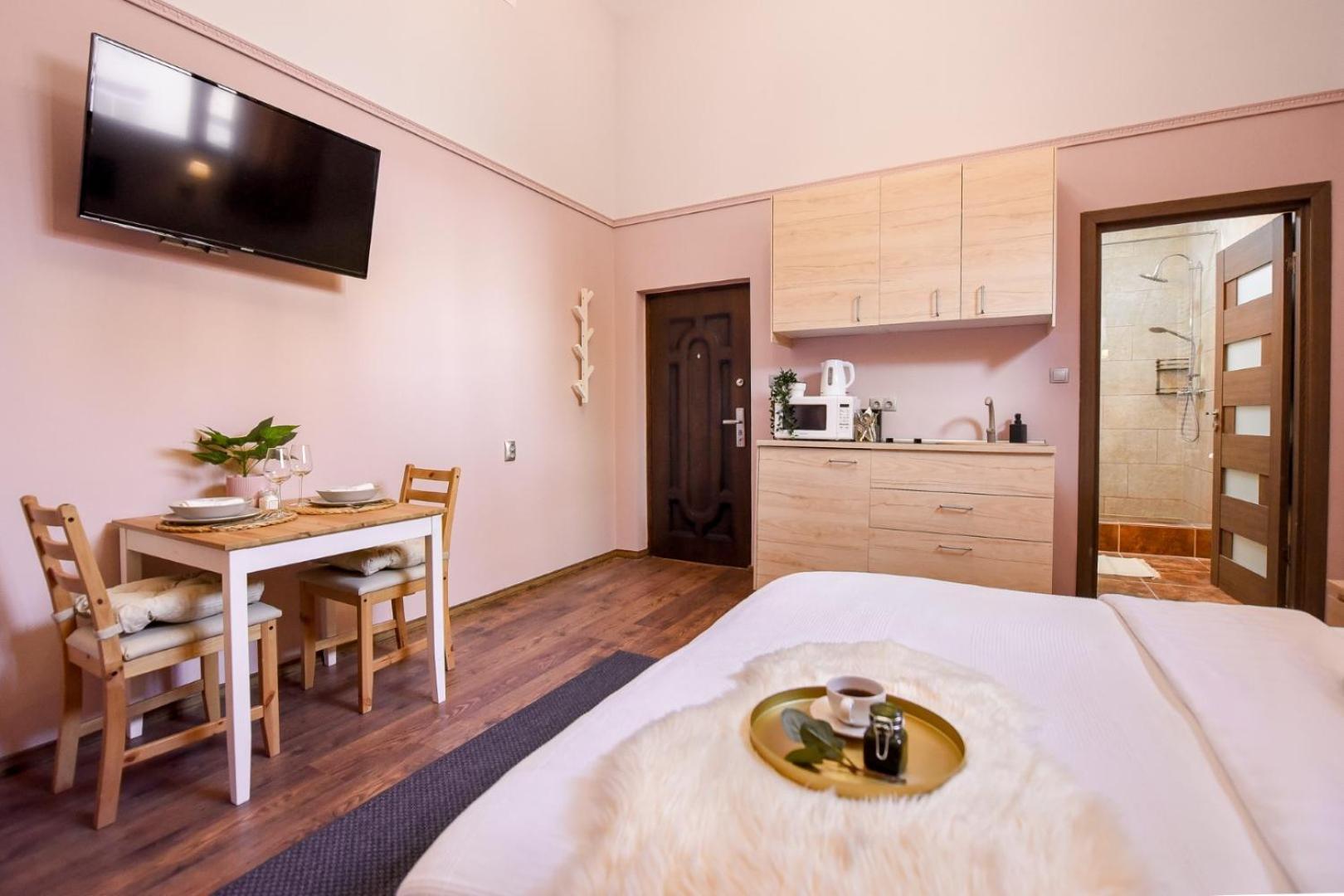 Historic Charm, Modern Comfort - Accommodation In The Heart Of The Old Town Boekarest Kamer foto